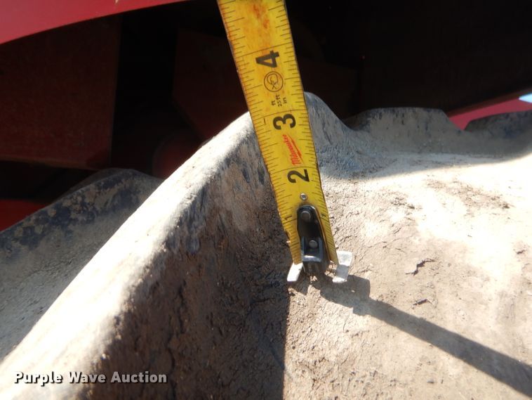 image for item GN9434 1979 International 1460 Axial-Flow RWA combine