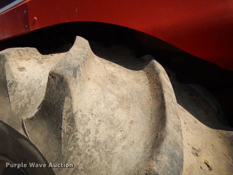 image for item GN9434 1979 International 1460 Axial-Flow RWA combine