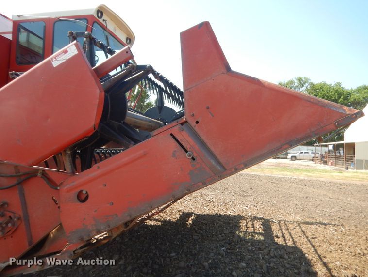 image for item GN9434 1979 International 1460 Axial-Flow RWA combine