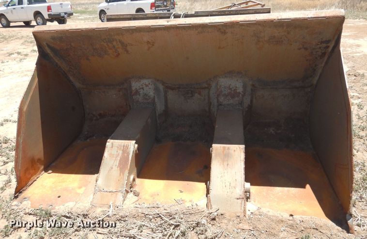 image for item GN9914 Tink R2040 roll out bucket