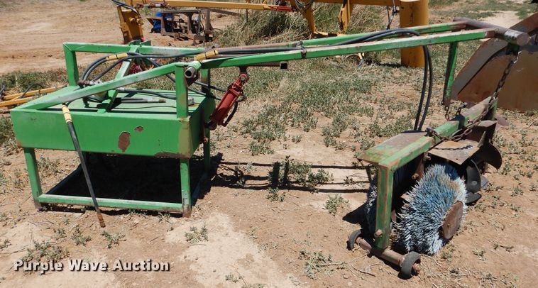 image for item GN9916 Bunk cleaner