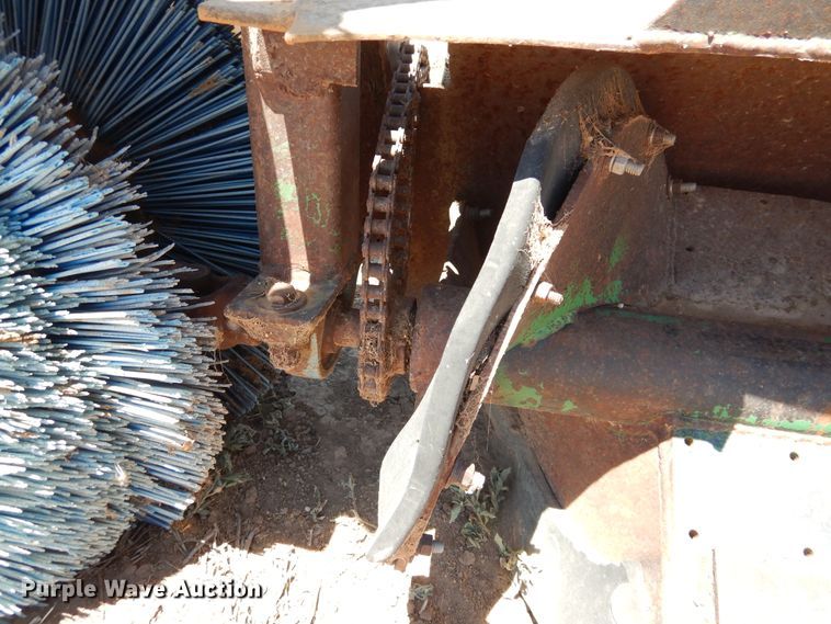 image for item GN9916 Bunk cleaner