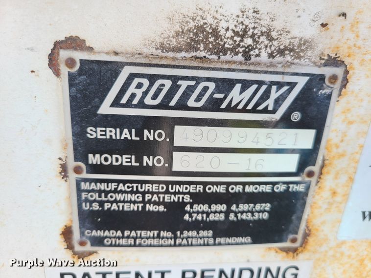 image for item GT9097 1988 GMC TopKick 7000  feed mixer truck