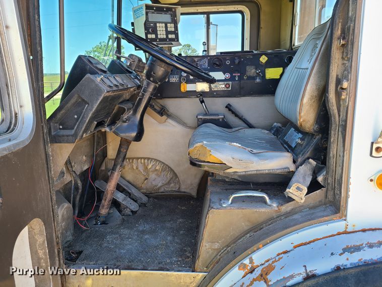 image for item GT9098 1982 Mack MR685S  feed mixer truck