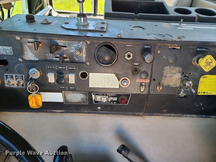 image for item GT9098 1982 Mack MR685S  feed mixer truck