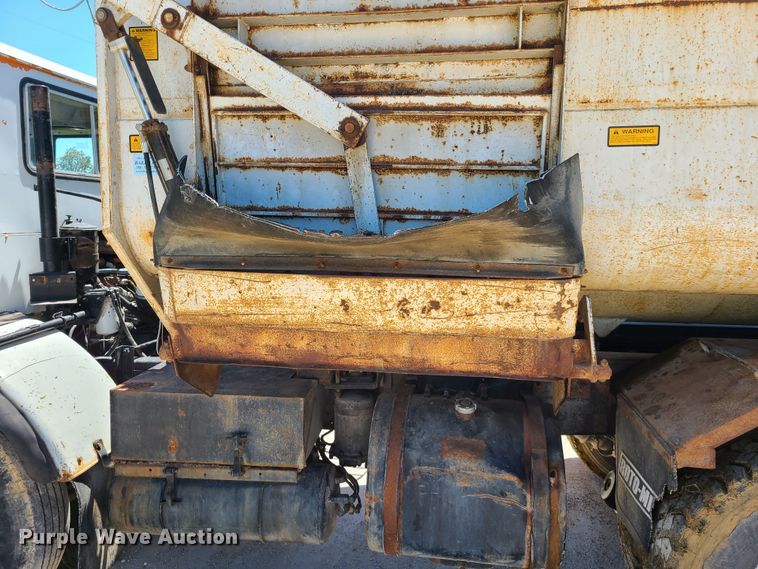 image for item GT9098 1982 Mack MR685S  feed mixer truck