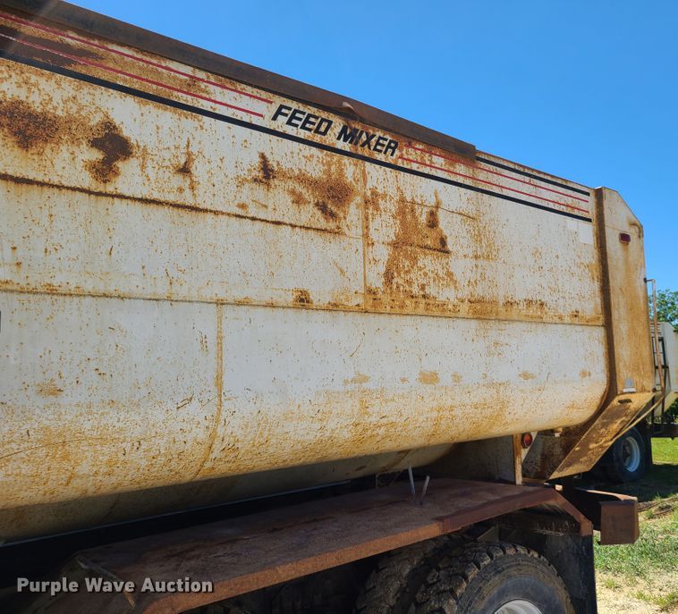 image for item GT9098 1982 Mack MR685S  feed mixer truck