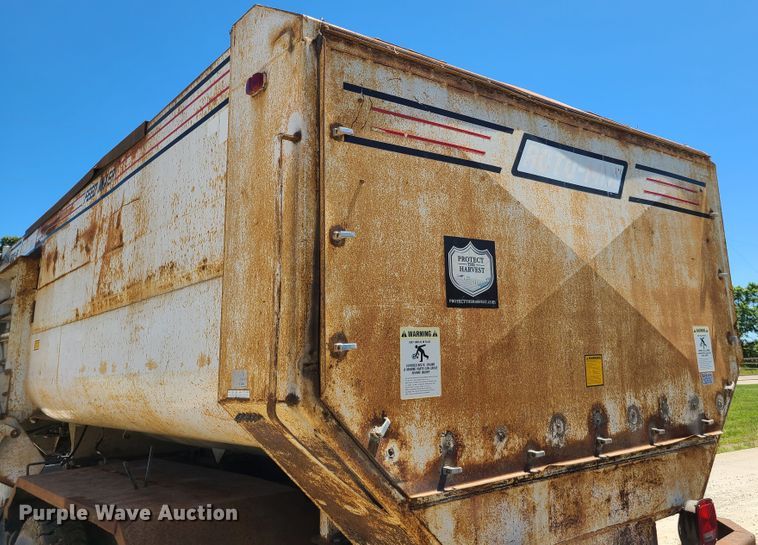 image for item GT9098 1982 Mack MR685S  feed mixer truck