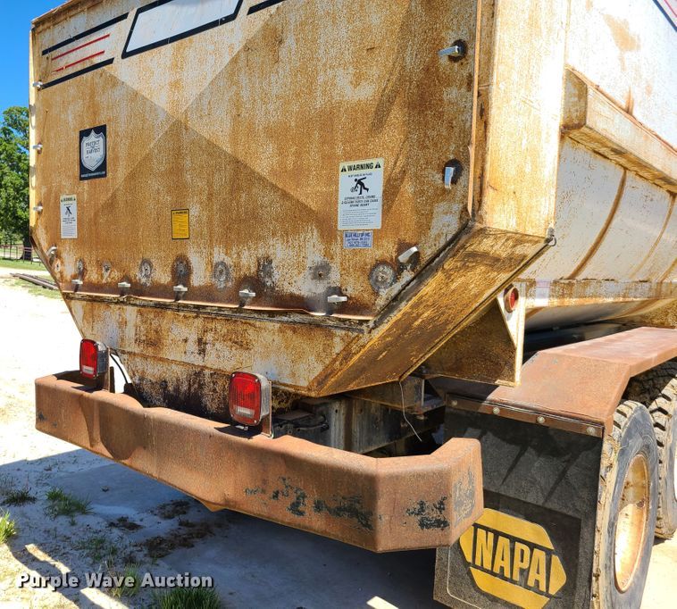 image for item GT9098 1982 Mack MR685S  feed mixer truck