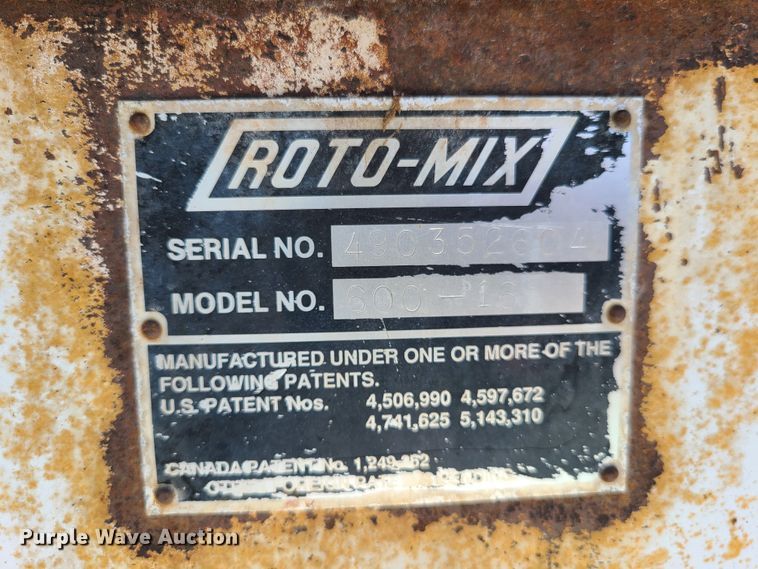 image for item GT9098 1982 Mack MR685S  feed mixer truck