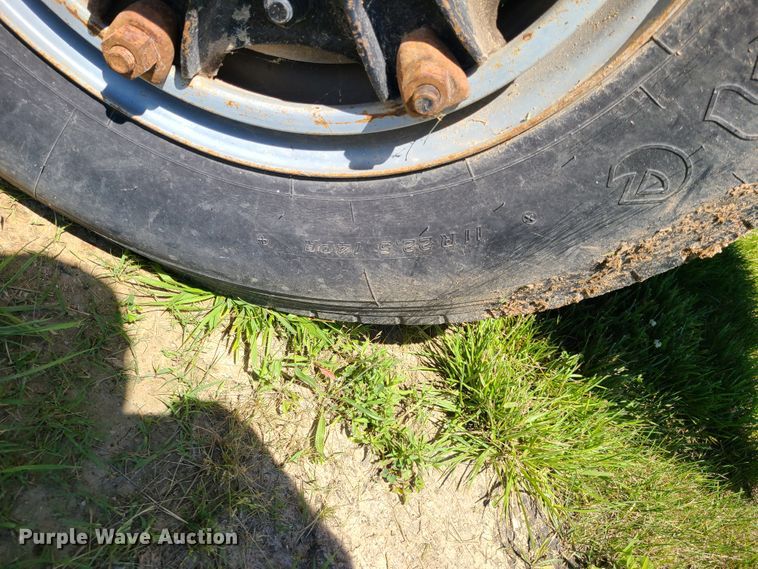 image for item GT9098 1982 Mack MR685S  feed mixer truck