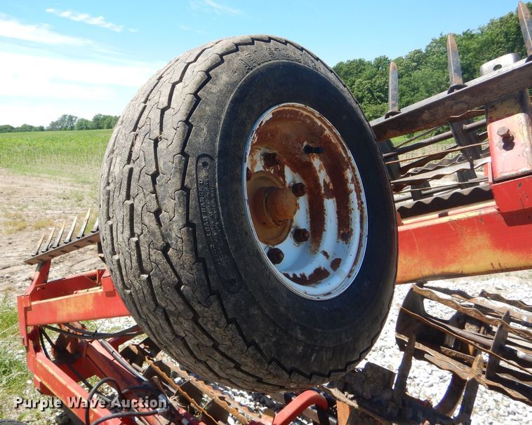 image for item HM9520 Unverferth Rolling Harrow II spike tooth harrow