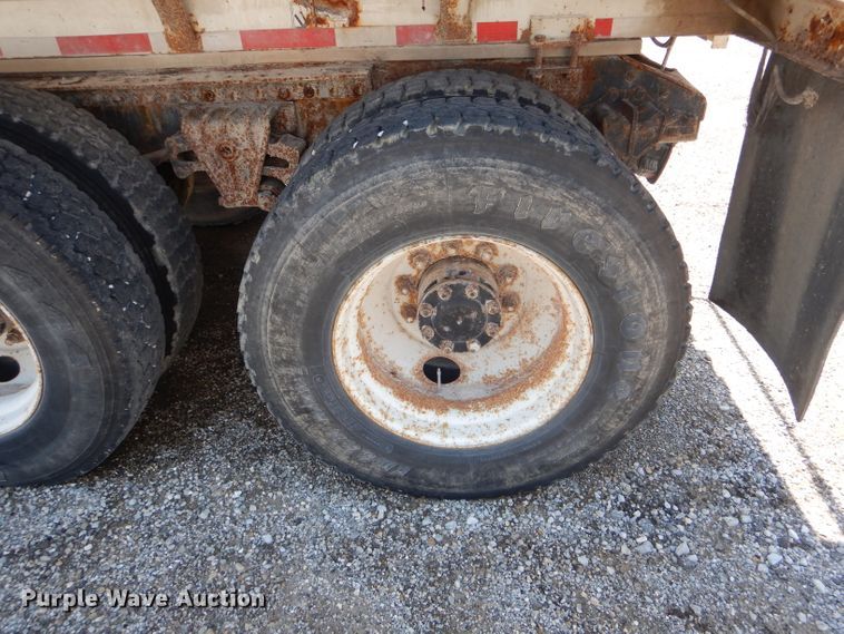 image for item HM9552 1994 White GMC WG  fertilizer delivery truck