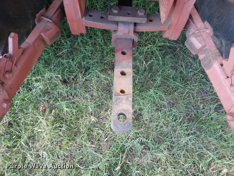 image for item HS9665 1977 Allis Chalmers AC7060  tractor