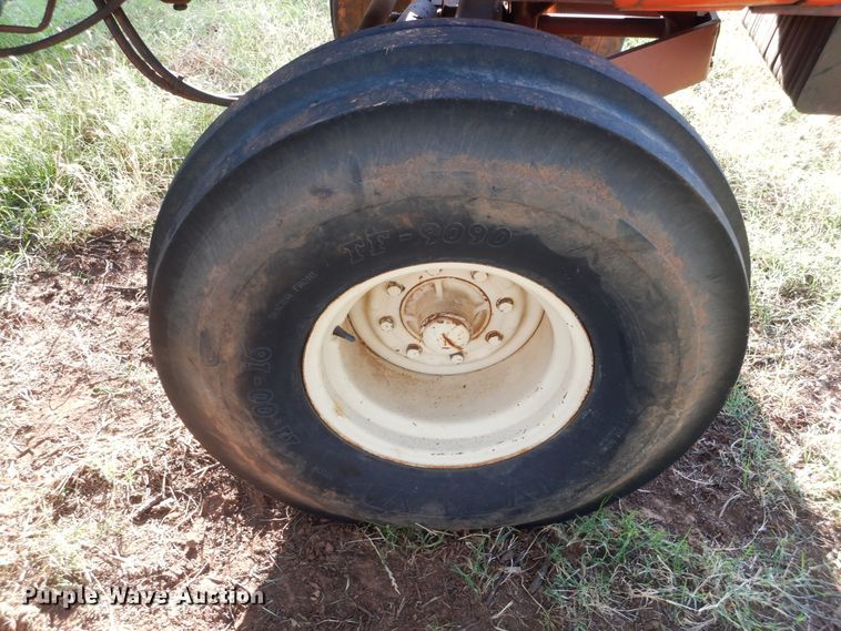 image for item HS9665 1977 Allis Chalmers AC7060  tractor