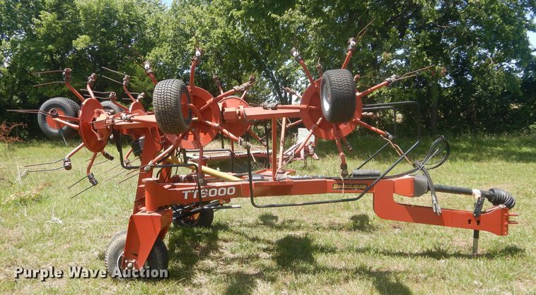 image for item HS9675 Pequea TT6000 hay tedder