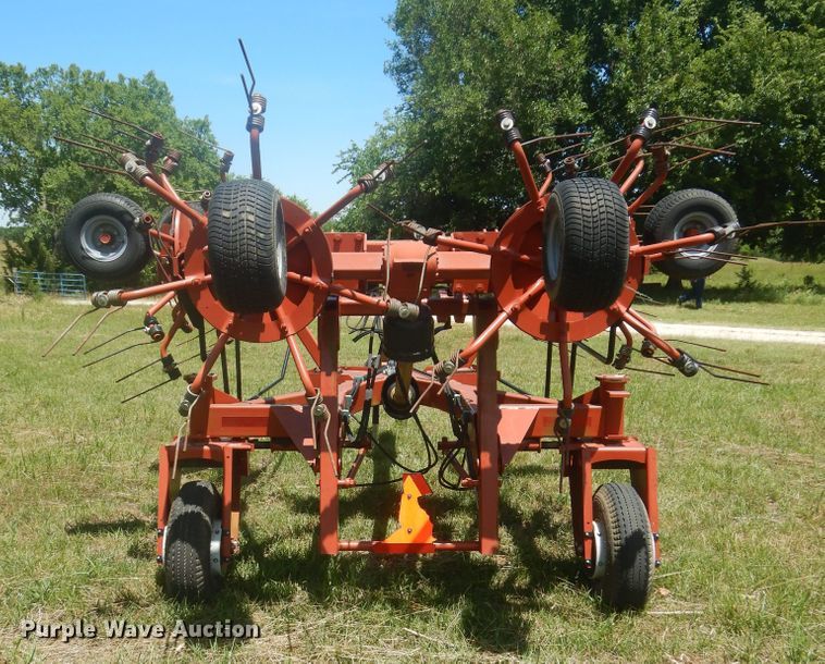 image for item HS9675 Pequea TT6000 hay tedder