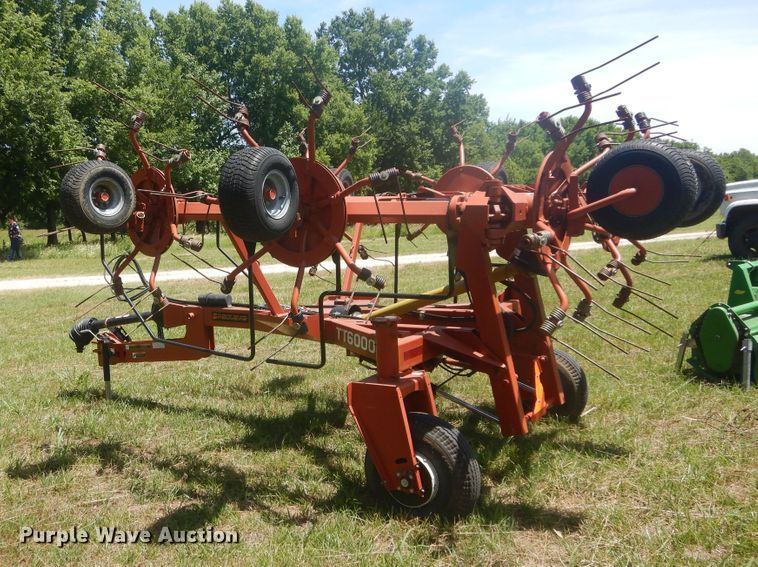image for item HS9675 Pequea TT6000 hay tedder