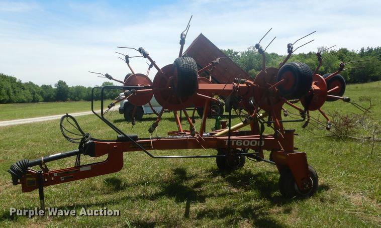 image for item HS9675 Pequea TT6000 hay tedder