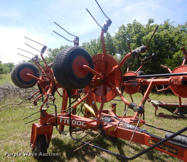 image for item HS9675 Pequea TT6000 hay tedder