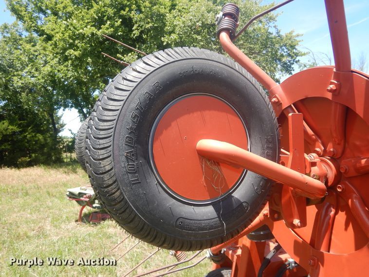 image for item HS9675 Pequea TT6000 hay tedder