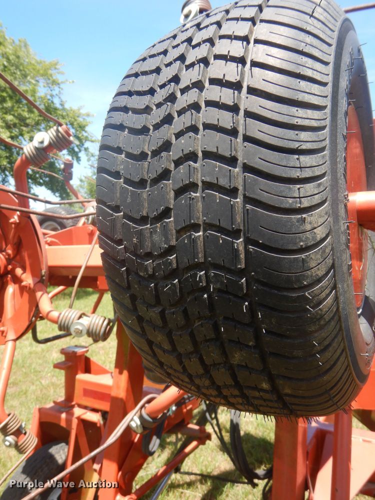 image for item HS9675 Pequea TT6000 hay tedder