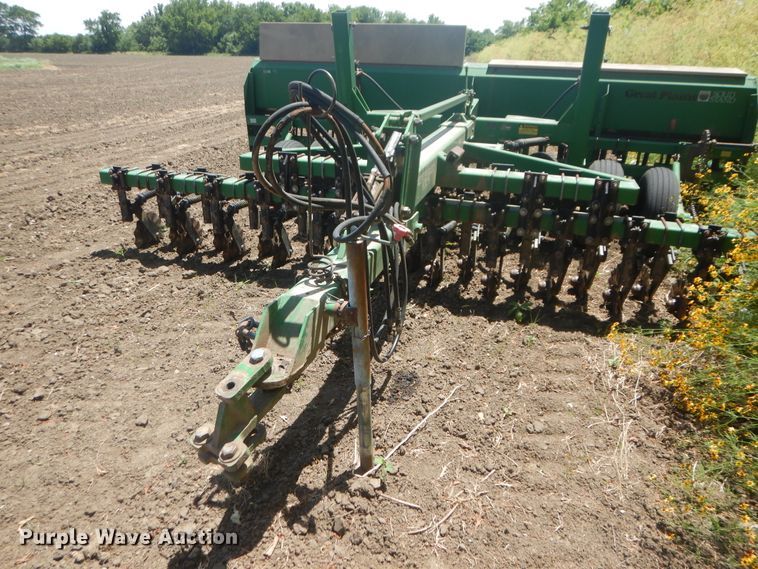 image for item HS9683 Great Plains Solid Stand 15 grain drill