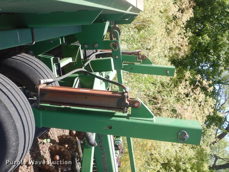 image for item HS9683 Great Plains Solid Stand 15 grain drill