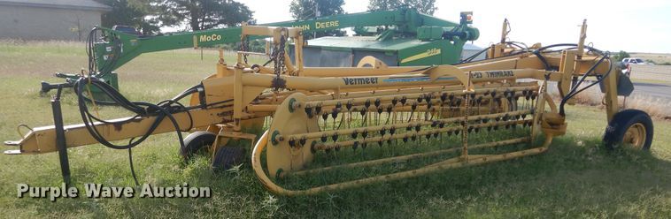 image for item HS9685 Vermeer R23 hay rake