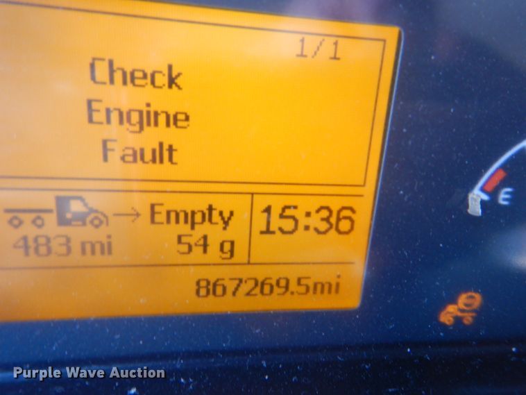 image for item DC4512 2006 Volvo VN  semi truck