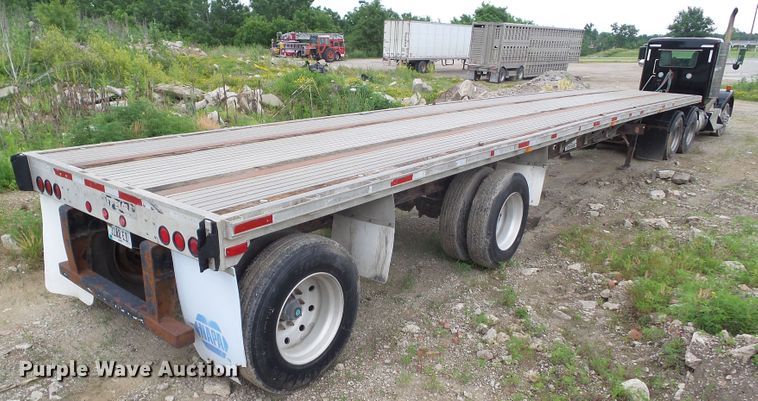 image for item DF0836 1997 Transcraft Eagle W248X102 flatbed trailer