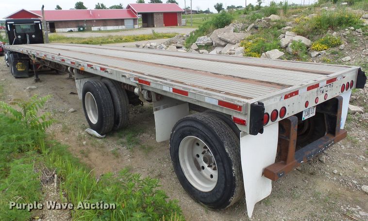 image for item DF0836 1997 Transcraft Eagle W248X102 flatbed trailer