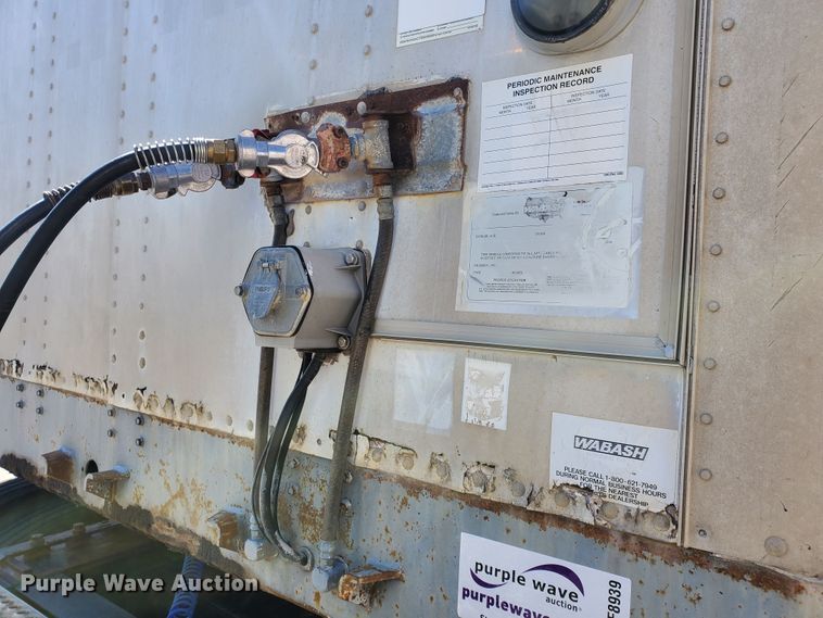 image for item DF8939 1997 Wabash SA-102FF dry van trailer