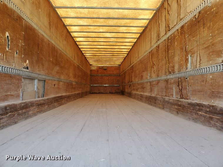 image for item DF8939 1997 Wabash SA-102FF dry van trailer
