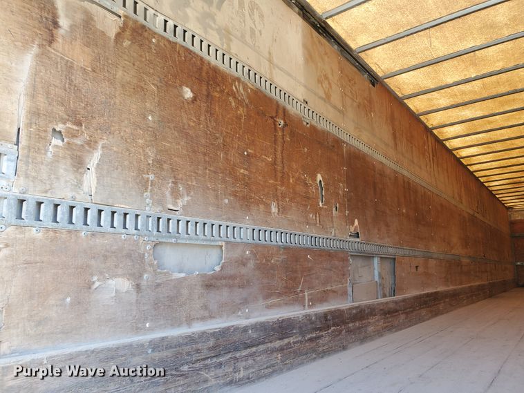 image for item DF8939 1997 Wabash SA-102FF dry van trailer