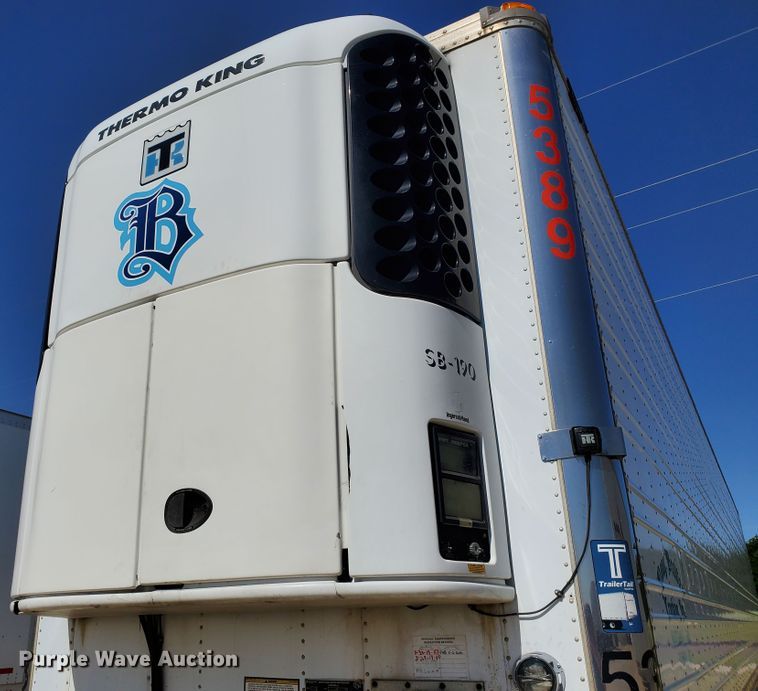 image for item DF8962 2004 Great Dane refrigerated van trailer