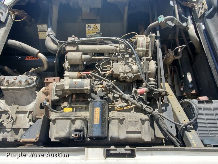 image for item DF8962 2004 Great Dane refrigerated van trailer