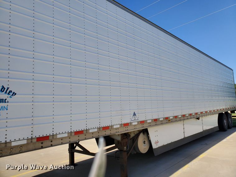 image for item DF8962 2004 Great Dane refrigerated van trailer