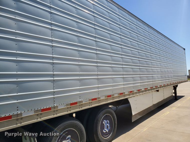 image for item DF8962 2004 Great Dane refrigerated van trailer