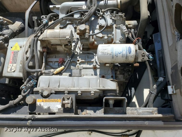 image for item DF8963 2004 Great Dane 8711TZ-1A53 refrigerated van trailer