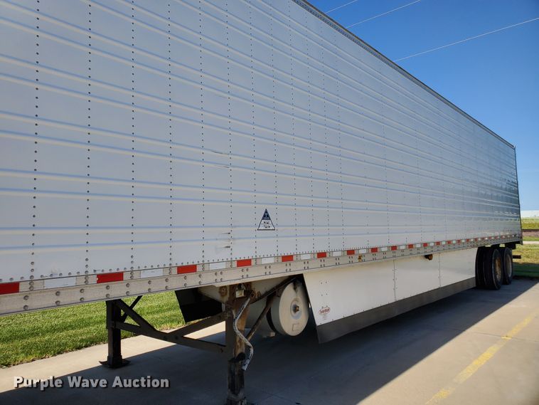 image for item DF8963 2004 Great Dane 8711TZ-1A53 refrigerated van trailer