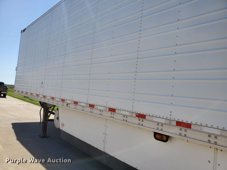 image for item DF8963 2004 Great Dane 8711TZ-1A53 refrigerated van trailer