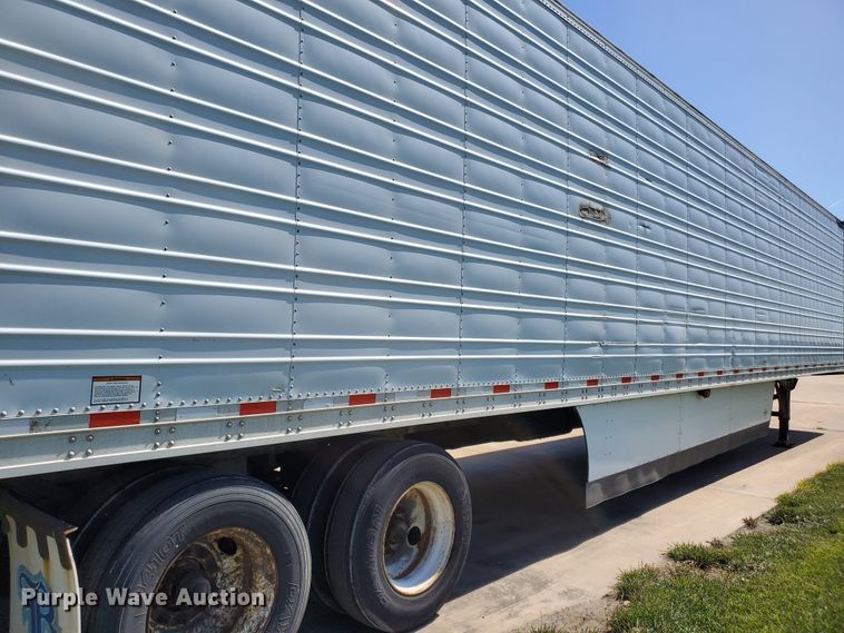 image for item DF8963 2004 Great Dane 8711TZ-1A53 refrigerated van trailer