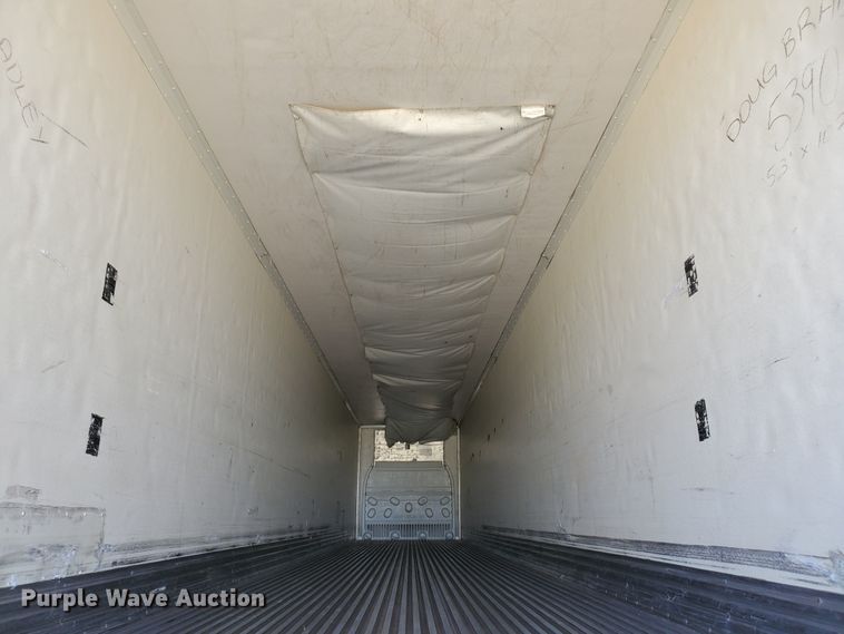 image for item DF8963 2004 Great Dane 8711TZ-1A53 refrigerated van trailer