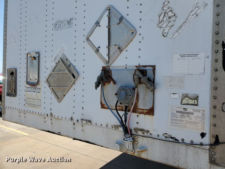image for item DF8964 2000 Wabash dry van trailer