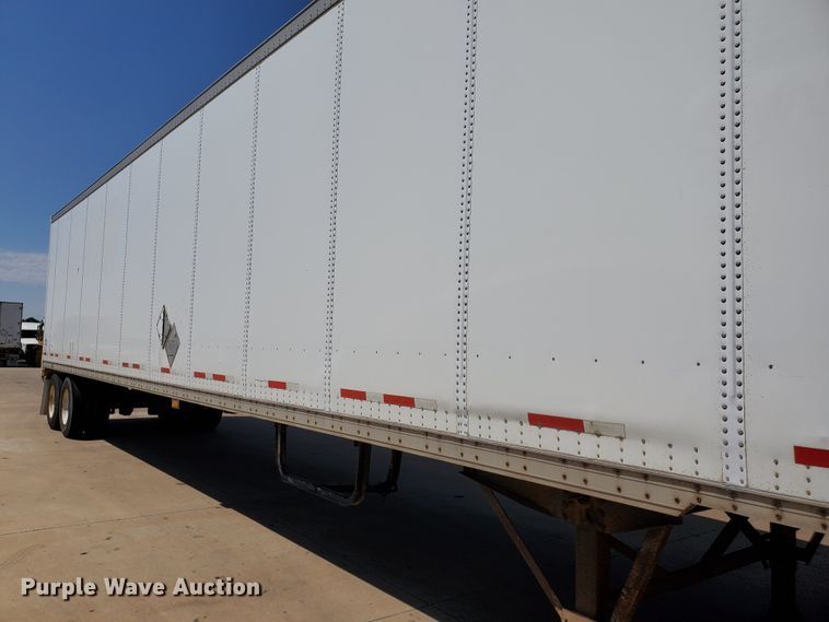 image for item DF8964 2000 Wabash dry van trailer