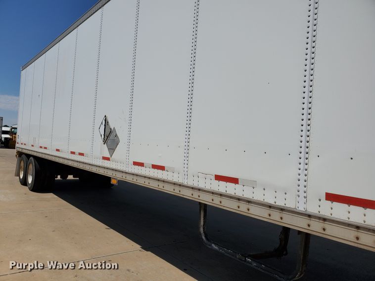image for item DF8964 2000 Wabash dry van trailer