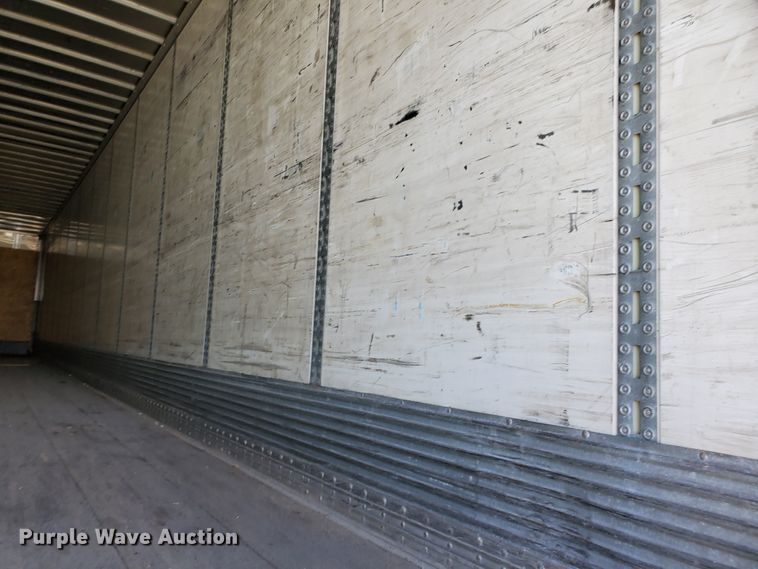 image for item DF8964 2000 Wabash dry van trailer