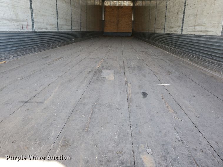 image for item DF8964 2000 Wabash dry van trailer