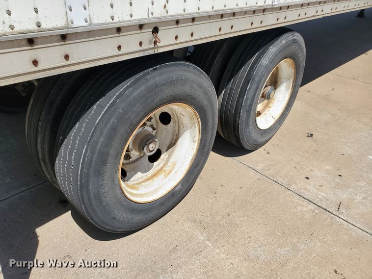 image for item DF8964 2000 Wabash dry van trailer